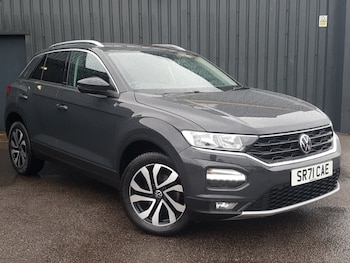 Used Volkswagen T-Roc 2021 for sale - 76393298: Photo