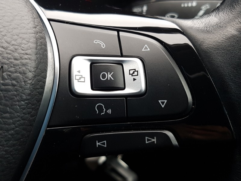 Used Volkswagen T-Roc 2018 for sale - 77325132: Photo 15