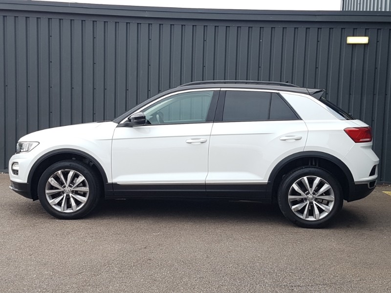 Used Volkswagen T-Roc 2018 for sale - 77325132: Photo 4
