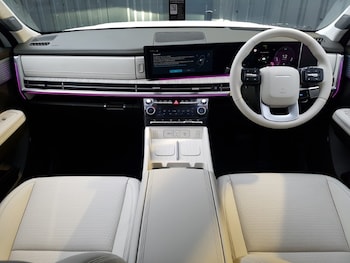 Used Hyundai Santa Fe 2025 for sale - 78203380: Photo