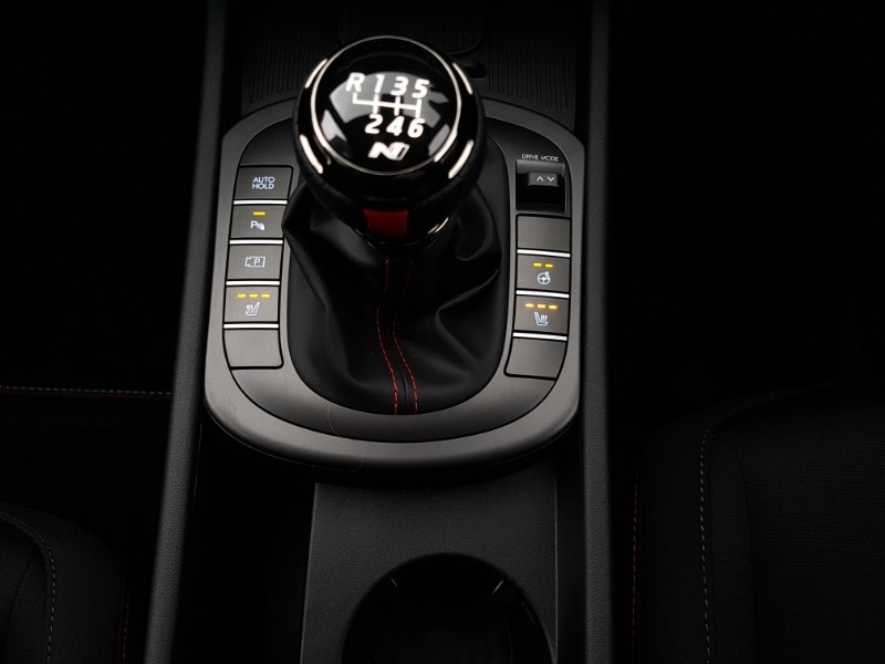 Used Hyundai KONA 2025 for sale - 76713665: Photo 16