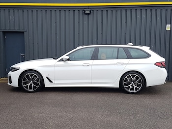 Used BMW 5 Series 2021 for sale - 76987377: Photo