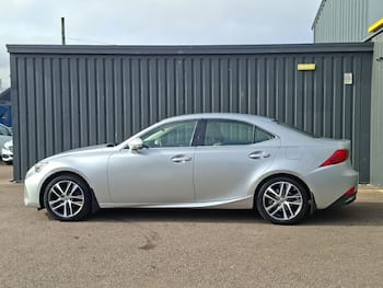 Used Lexus IS 2018 for sale - 79700606: Photo