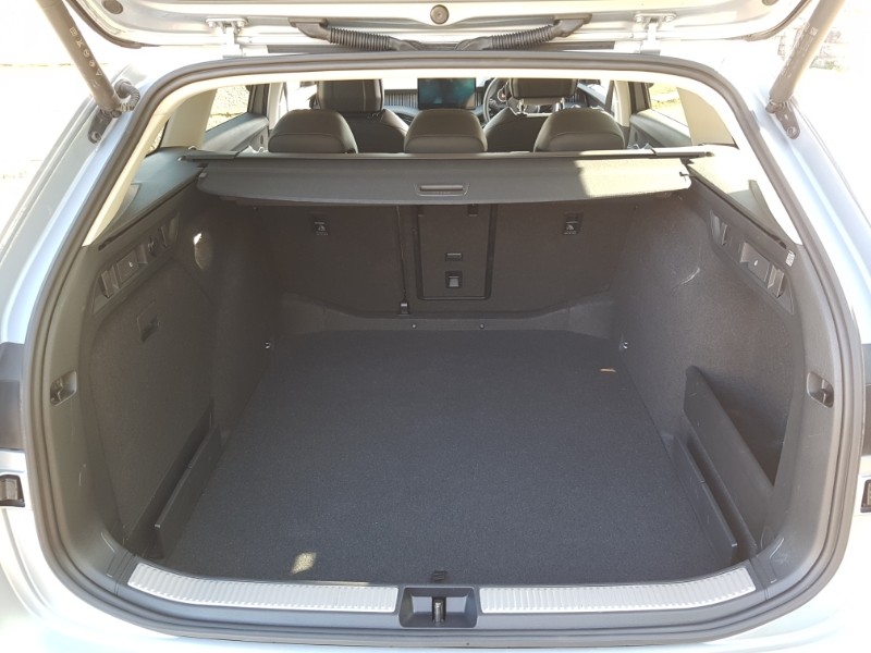 Used Skoda Superb 2024 for sale - 76860507: Photo 8