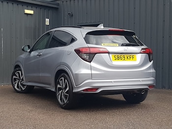 Used Honda HR-V 2019 for sale - 78603809: Photo