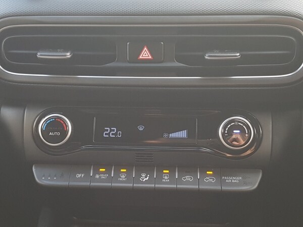 Used Hyundai KONA 2021 for sale - 75768063: Photo 18