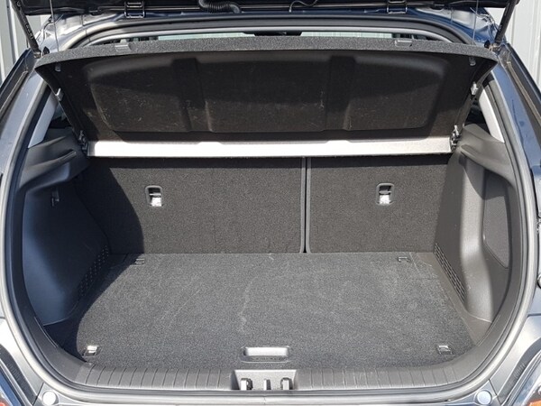 Used Hyundai KONA 2021 for sale - 75768063: Photo 8
