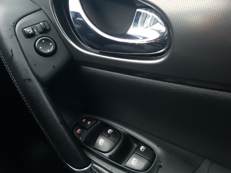 Used Nissan Qashqai 2018 for sale - 77605994: Photo 12