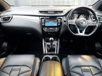 Used Nissan Qashqai 2018 for sale - 77605994: Photo