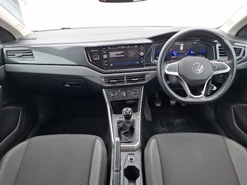 Used Volkswagen Polo 2024 for sale - 78936790: Photo