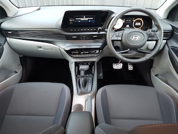 Used Hyundai BAYON 2024 for sale - 76721932: Photo