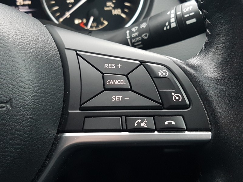 Used Nissan Qashqai 2018 for sale - 77669541: Photo 15