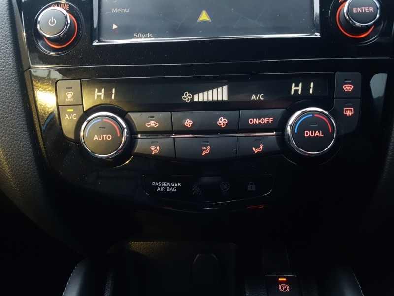 Used Nissan Qashqai 2018 for sale - 77669541: Photo 18