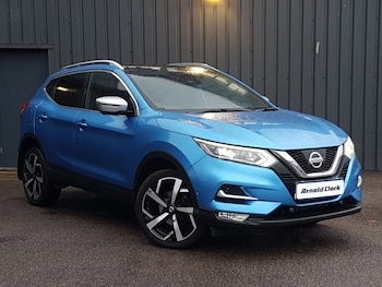 Used Nissan Qashqai 2018 for sale - 77669541: Photo