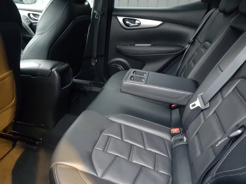 Used Nissan Qashqai 2018 for sale - 77669541: Photo 6