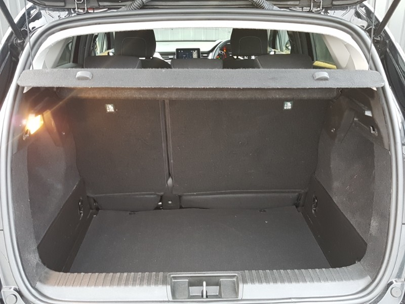 Used Renault Captur 2023 for sale - 77343038: Photo 8