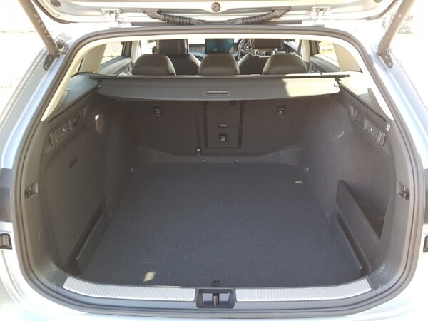 Used Skoda Superb 2024 for sale - 76066744: Photo 8