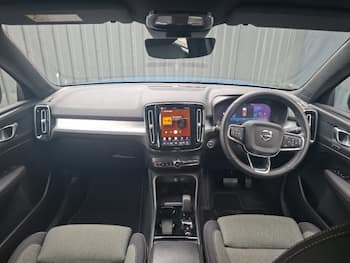 Used Volvo XC40 2022 for sale - 79723351: Photo