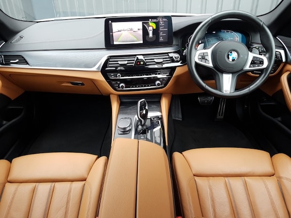 Used BMW 5 Series 2021 for sale - 76213374: Photo 2