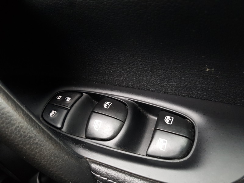 Used Nissan Qashqai 2018 for sale - 78147425: Photo 12