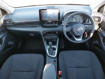 Used Toyota Yaris 2025 for sale - 78747694: Photo