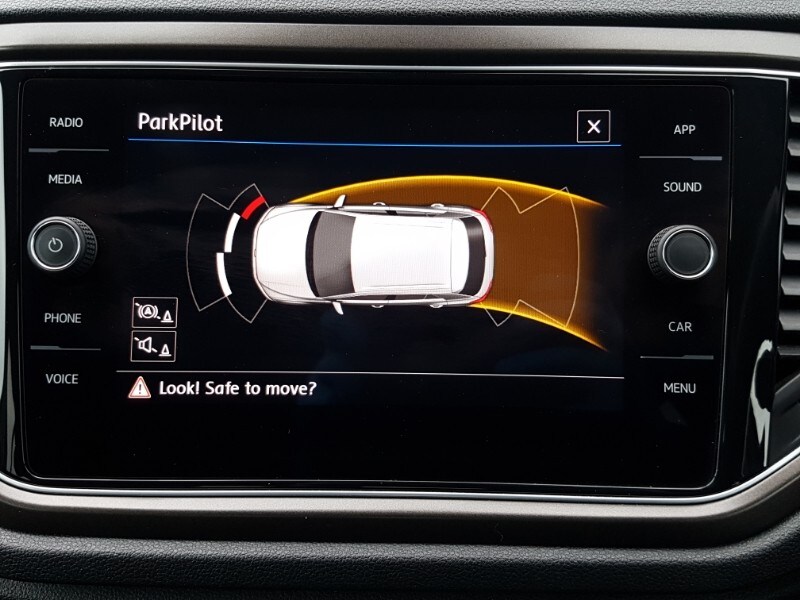 Used Volkswagen T-Roc 2018 for sale - 76348297: Photo 10