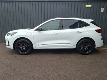 Used Ford Kuga 2025 for sale - 79700560: Photo