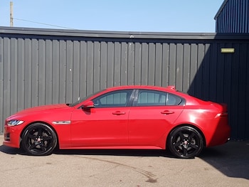 Used Jaguar XE 2019 for sale - 79356749: Photo