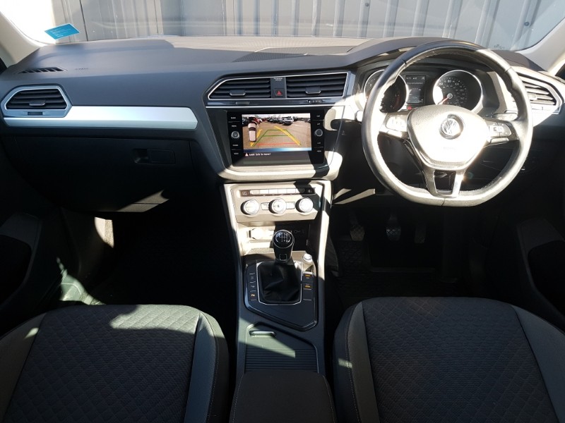 Used Volkswagen Tiguan 2019 for sale - 77922046: Photo 2