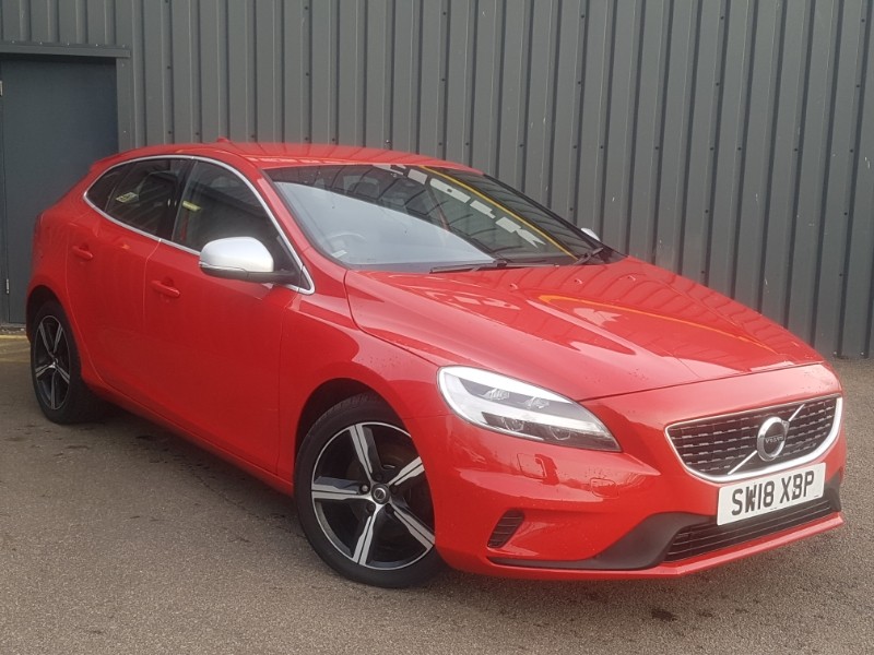 Used Volvo V40 2018 for sale - 76628955: Photo 1