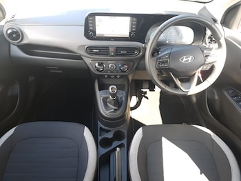Used Hyundai i10 2025 for sale - 78642395: Photo
