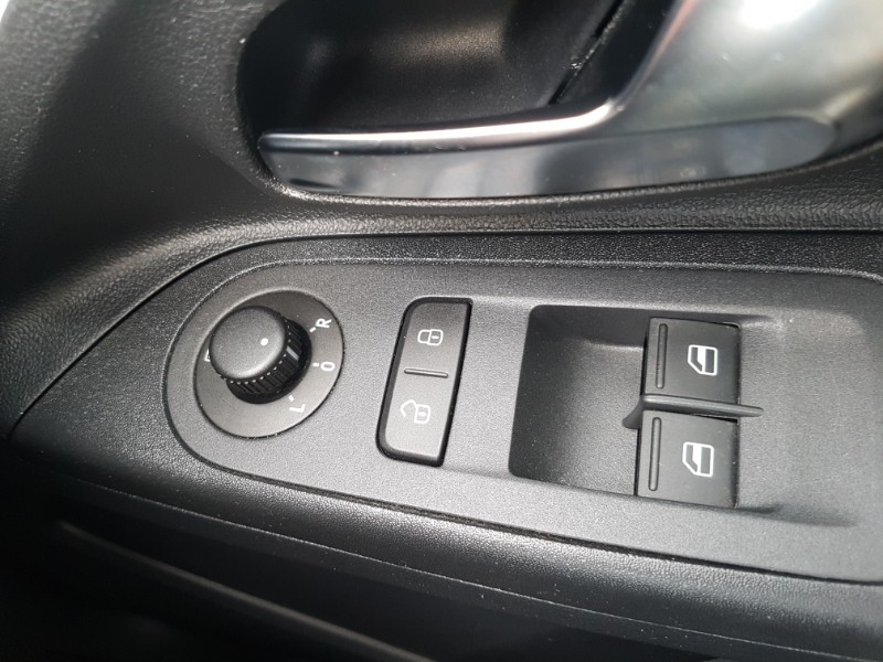 Used Volkswagen up! 2016 for sale - 77988086: Photo 12