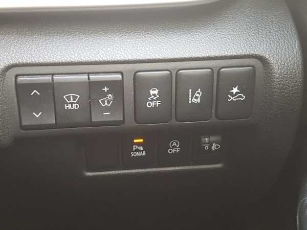 Used Mitsubishi Eclipse Cross 2018 for sale - 76258213: Photo 13