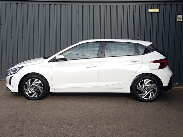 Used Hyundai i20 2025 for sale - 76321561: Photo 4