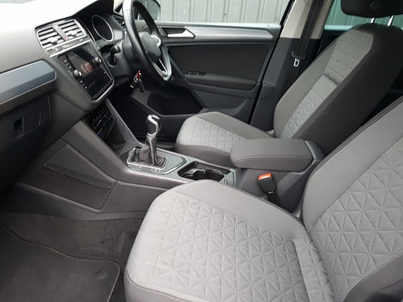 Used Volkswagen Tiguan 2020 for sale - 77424456: Photo 5