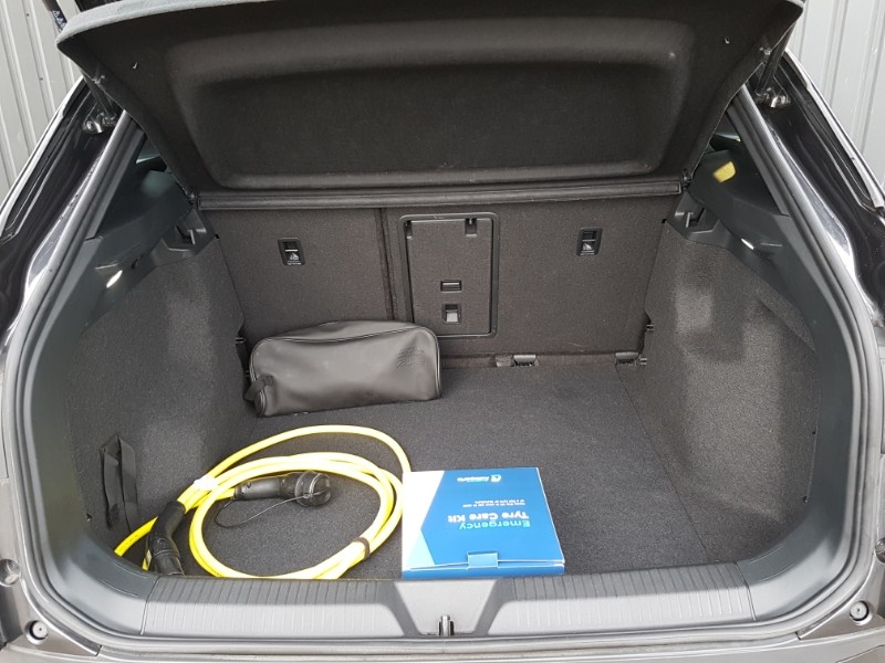 Used Volkswagen ID.4 2022 for sale - 77922045: Photo 8