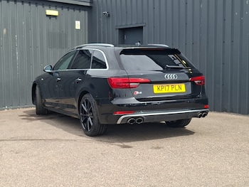 Used Audi A4 2017 for sale - 79061093: Photo