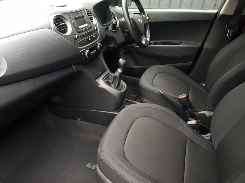 Used Hyundai i10 2017 for sale - 76493428: Photo 5