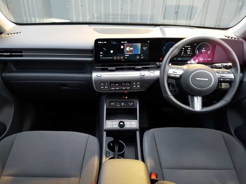 Used Hyundai KONA 2024 for sale - 77325136: Photo 2