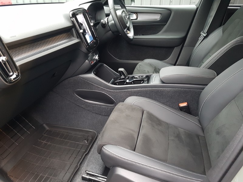 Used Volvo XC40 2023 for sale - 77126695: Photo 5