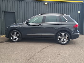 Used Volkswagen Tiguan 2019 for sale - 79718620: Photo
