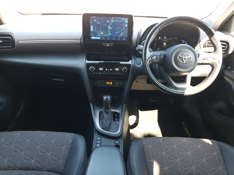 Used Toyota Yaris Cross 2022 for sale - 76556582: Photo 2