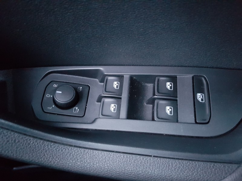 Used Skoda Karoq 2023 for sale - 76815851: Photo 12