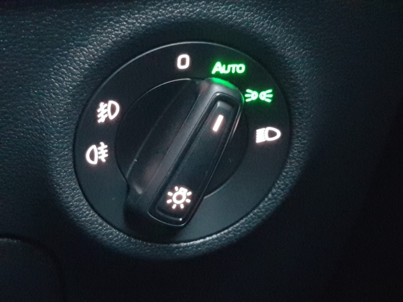 Used Skoda Karoq 2023 for sale - 76815851: Photo 13