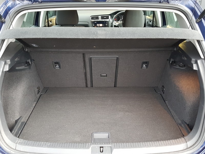 Used Volkswagen Golf 2018 for sale - 77424434: Photo 8