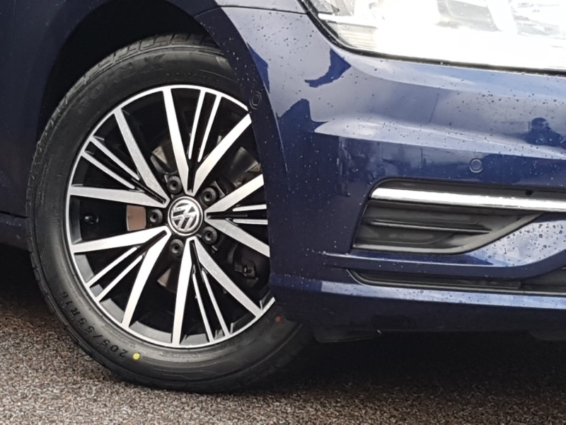 Used Volkswagen Golf 2018 for sale - 77424434: Photo 9