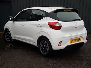 Used Hyundai i10 2024 for sale - 76959336: Photo