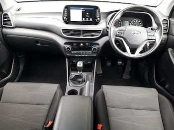 Used Hyundai TUCSON 2018 for sale - 75599752: Photo