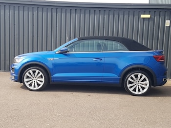 Used Volkswagen T-Roc 2020 for sale - 78515750: Photo