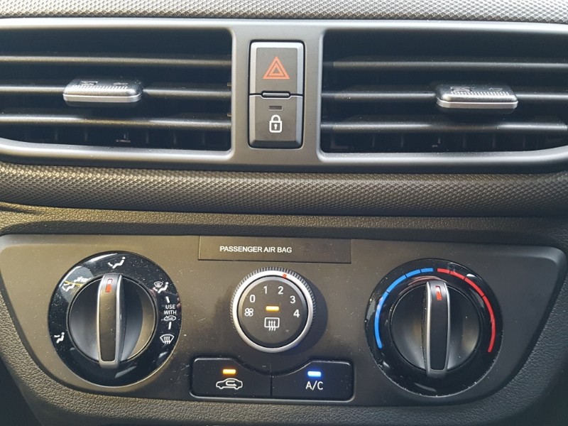 Used Hyundai i10 2022 for sale - 77265677: Photo 18